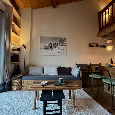 Appartement Ensoleille Aux Tines, Vue Massif Chamonix Exterior foto